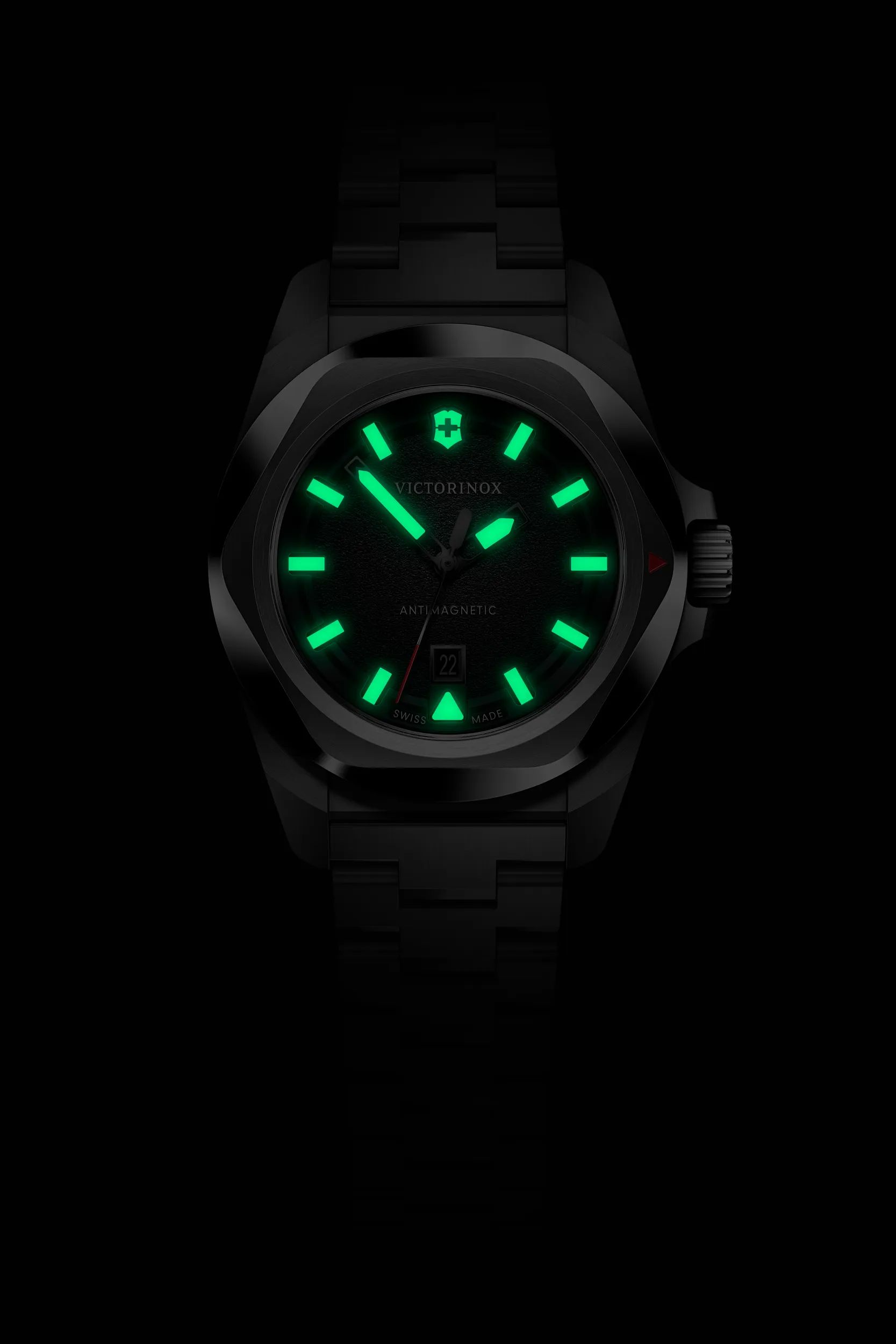 Victorinox inox lume top