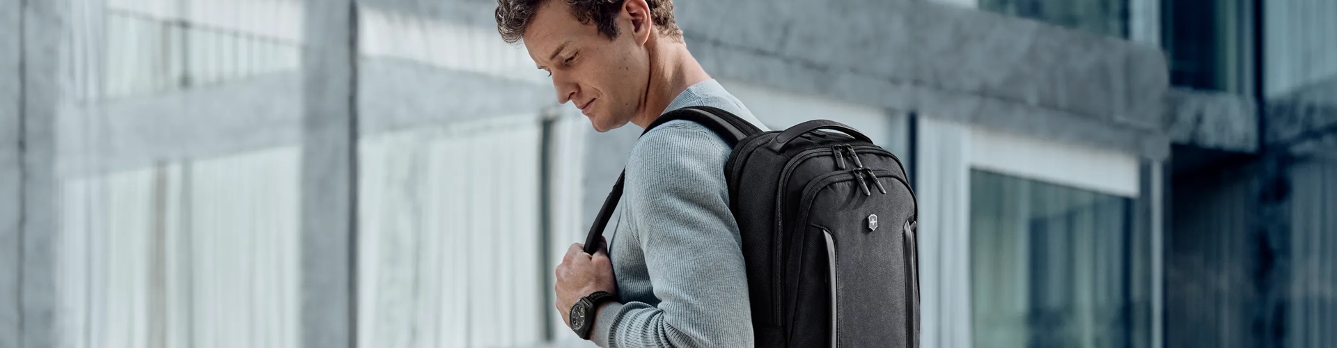 BUSINESS & LAPTOP BAGS