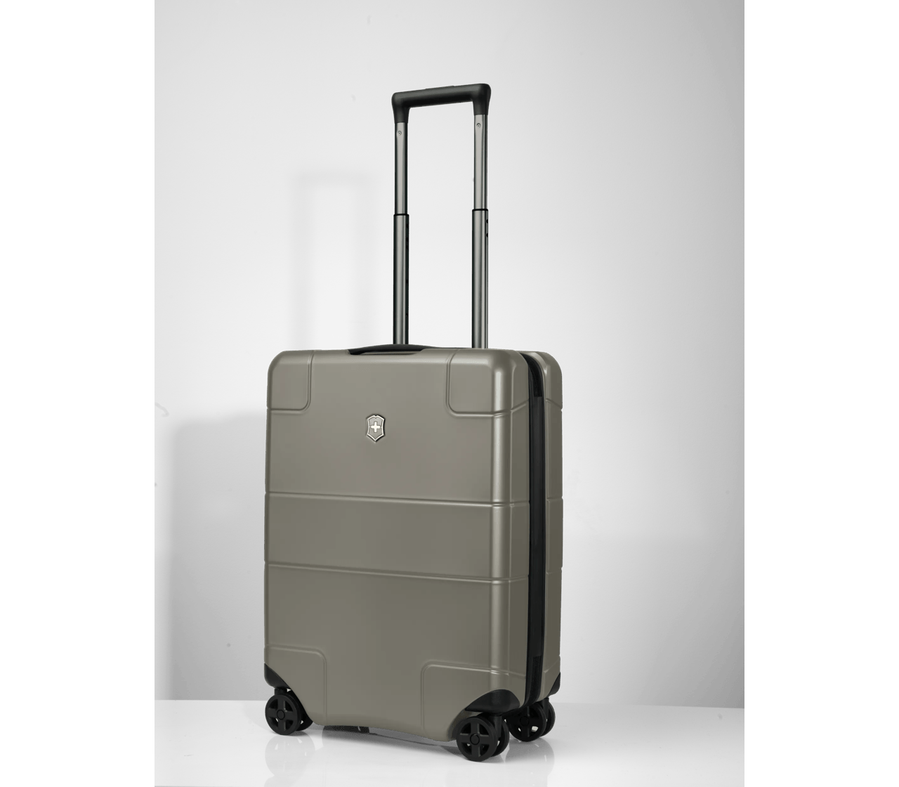 Lexicon Hardside Global Carry-On - null