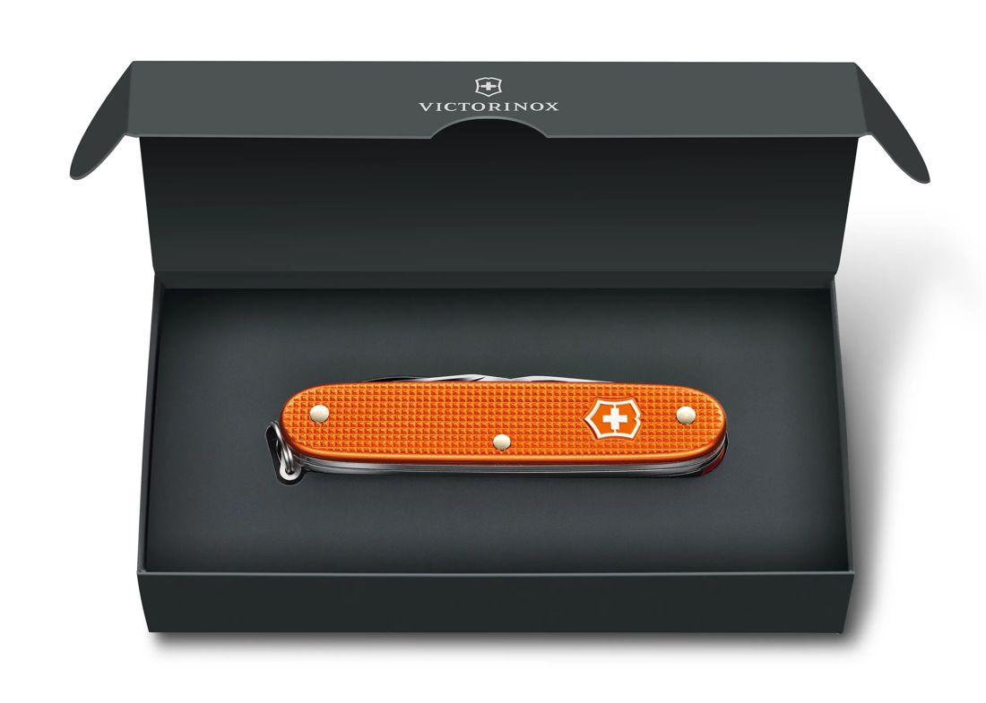 Victorinox pioneer x alox limited edition 2021 best sale tiger orange