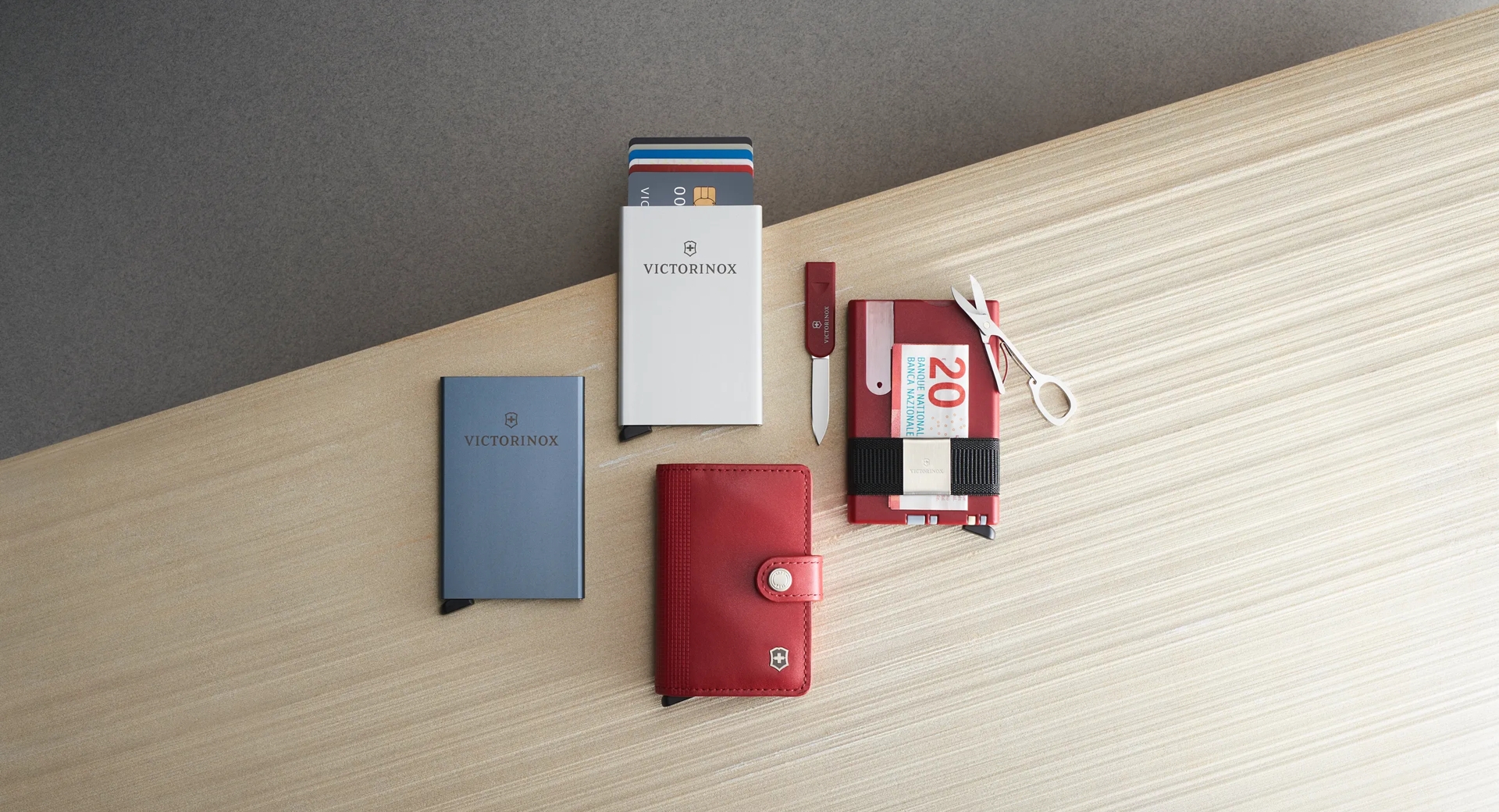  Secrid and Smart Card Wallets