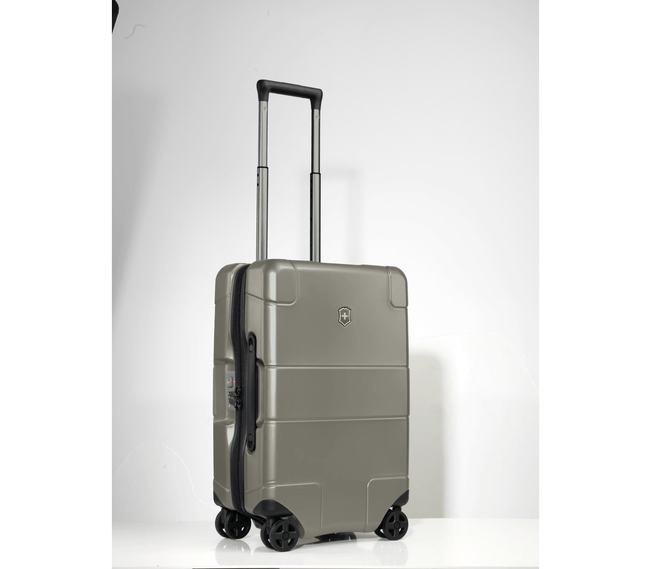 Lexicon Hardside Frequent Flyer Carry-On - null