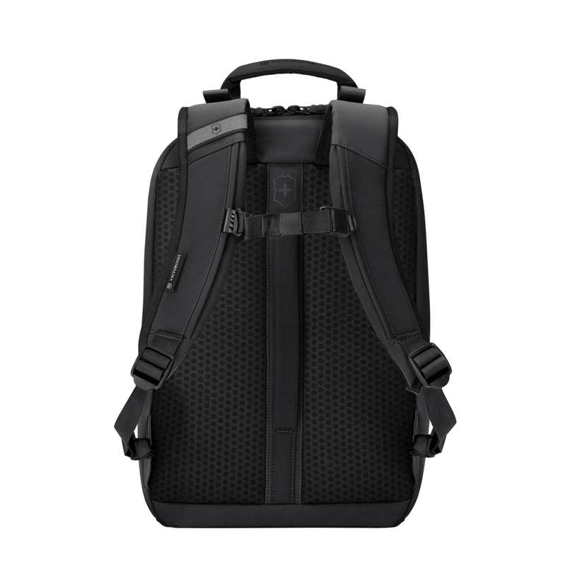 Victorinox hotsell waterproof backpack