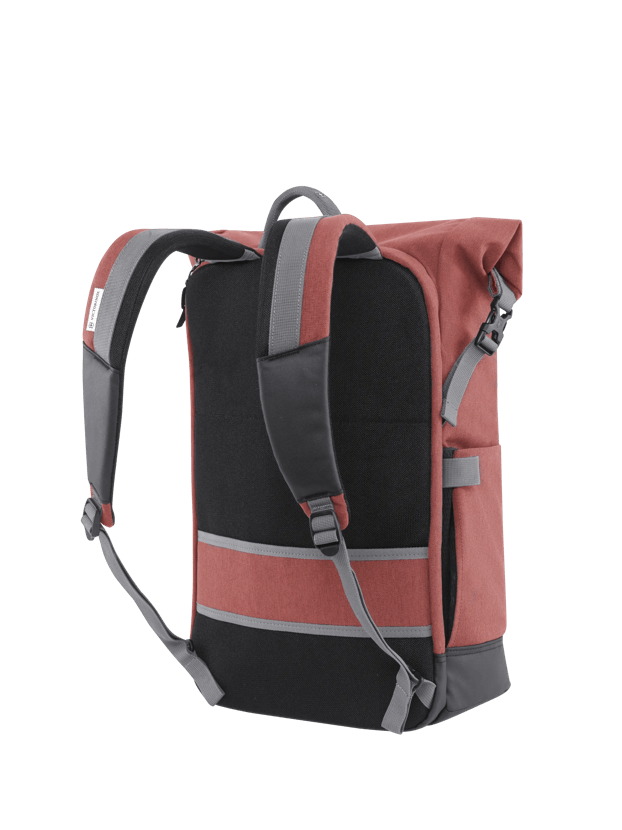 Victorinox deluxe cheap flapover laptop backpack