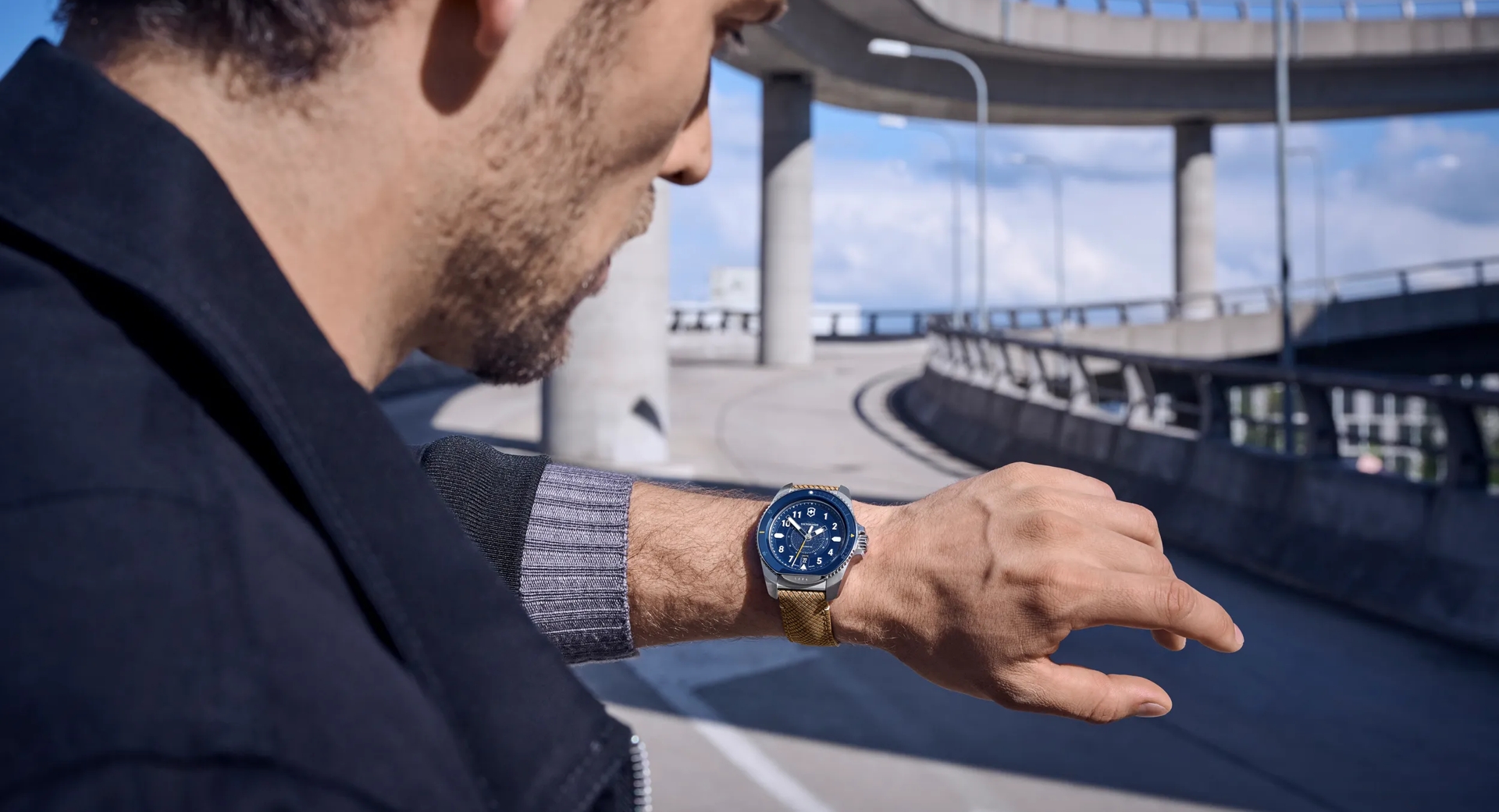 timepieces_collection_WAT-C2633-hero-banner-image