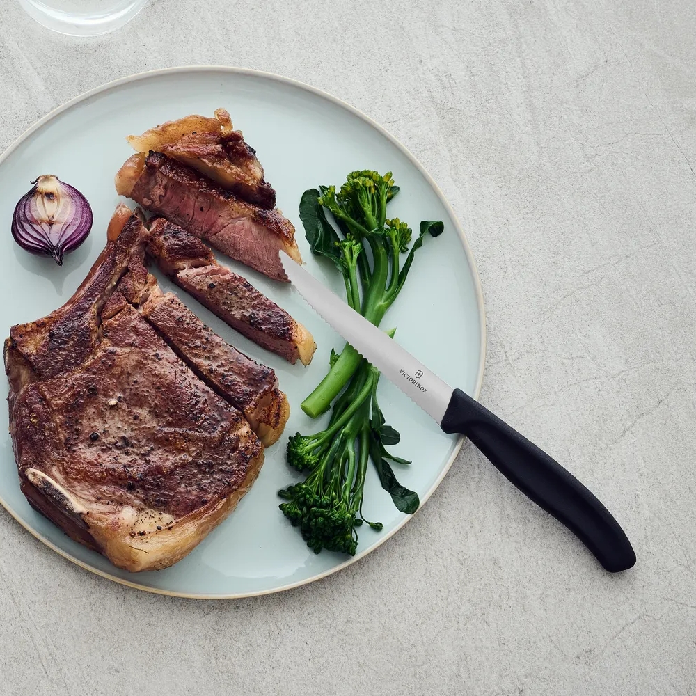 The Steak Knife