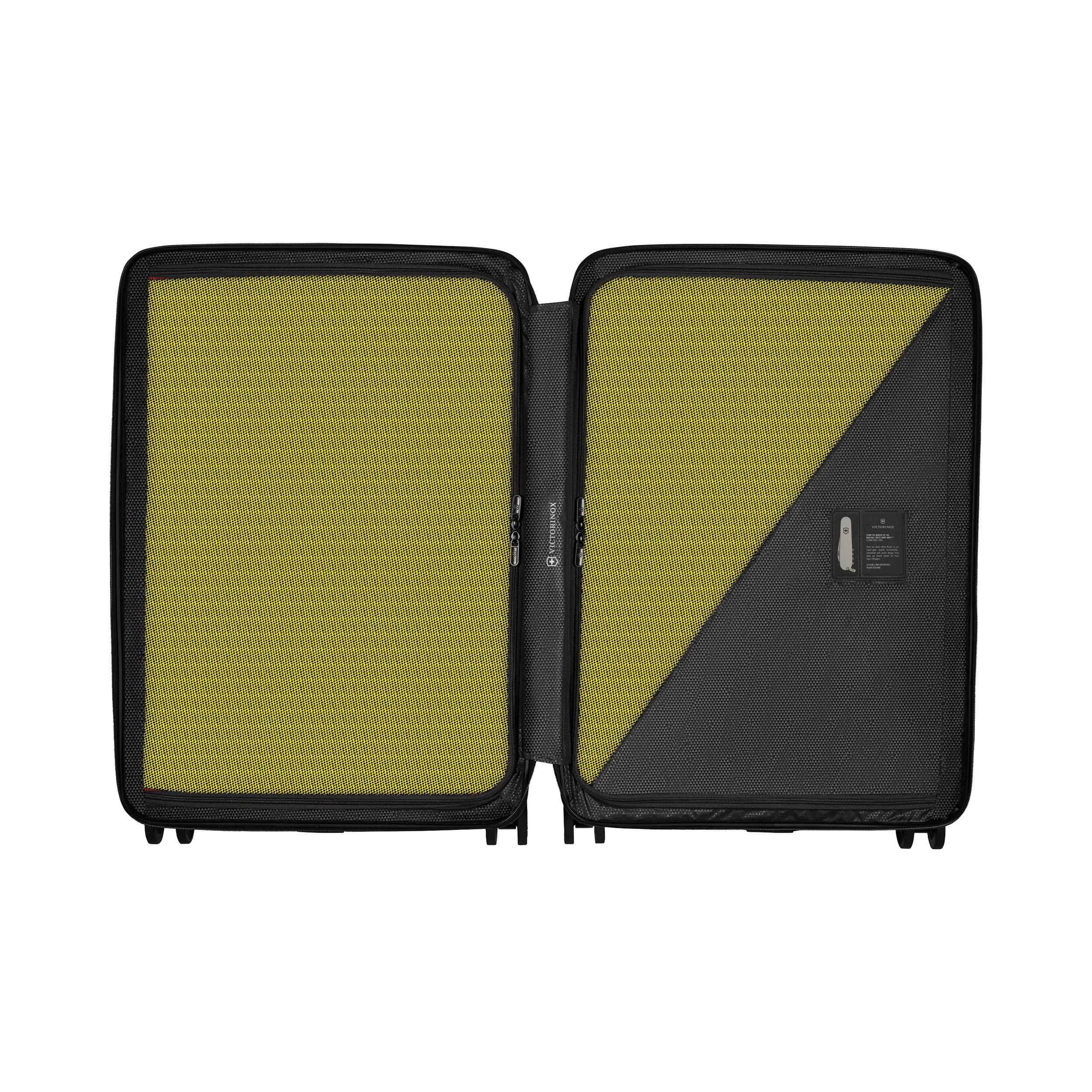 Airox Medium Hardside Case-653505