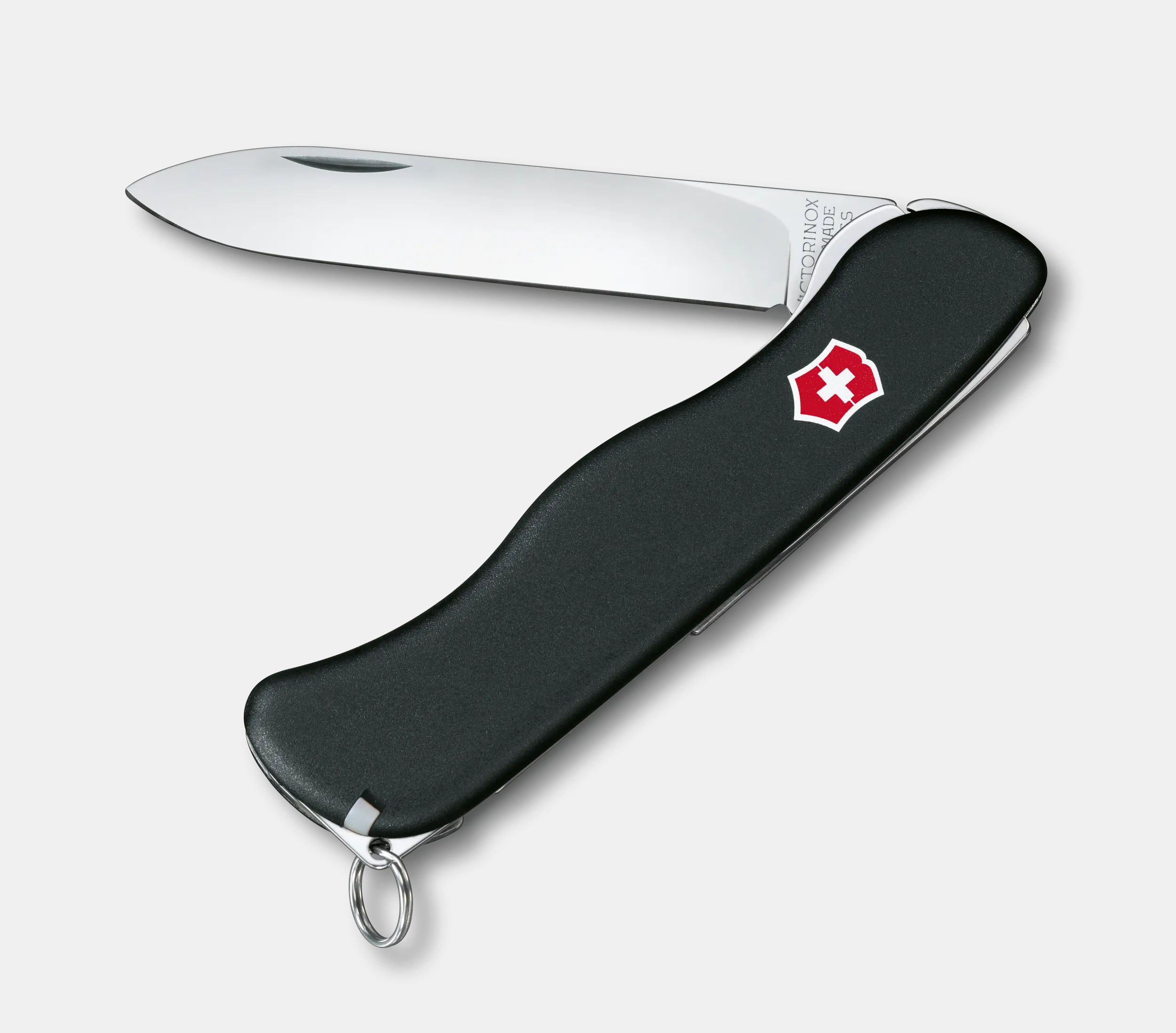 Victorinox sentinel serrated sale