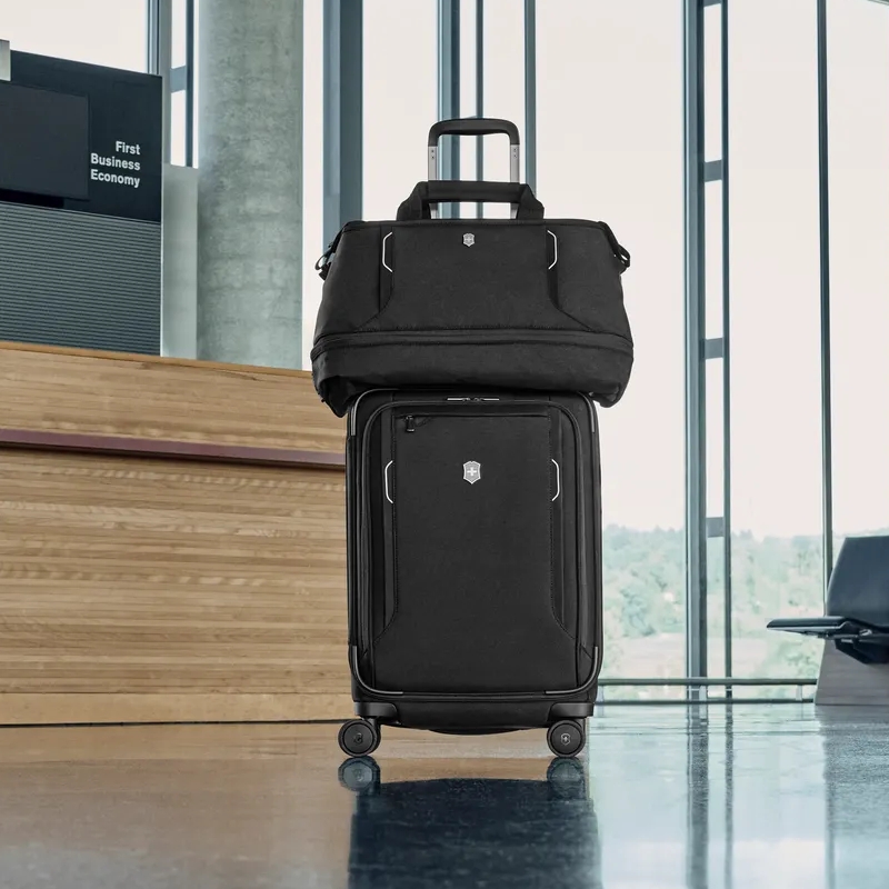 Travel gear victorinox discount