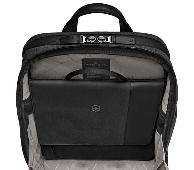 Travel Essentials Small Packmaster-653357