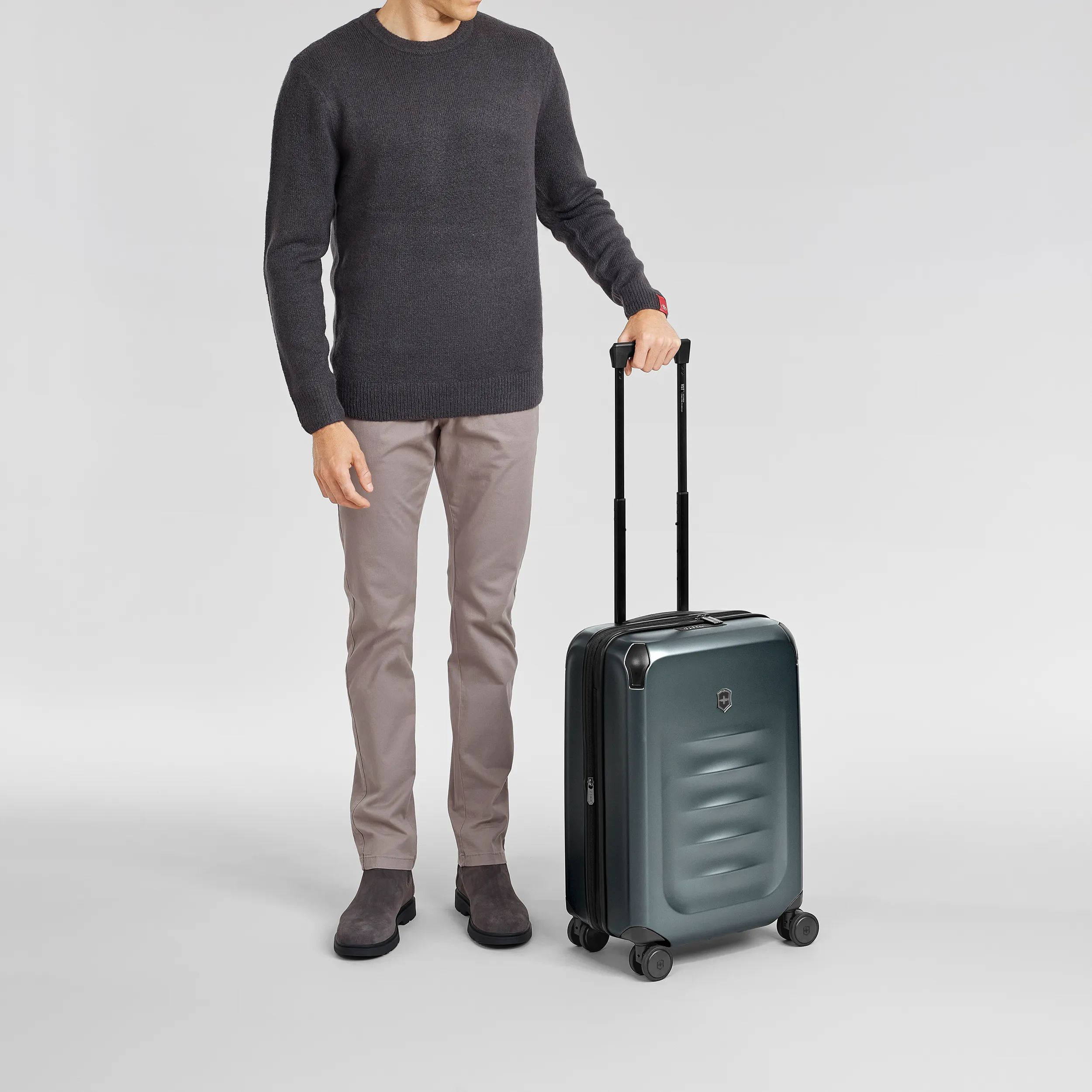 Spectra 3.0 Frequent Flyer Plus Carry-On - null