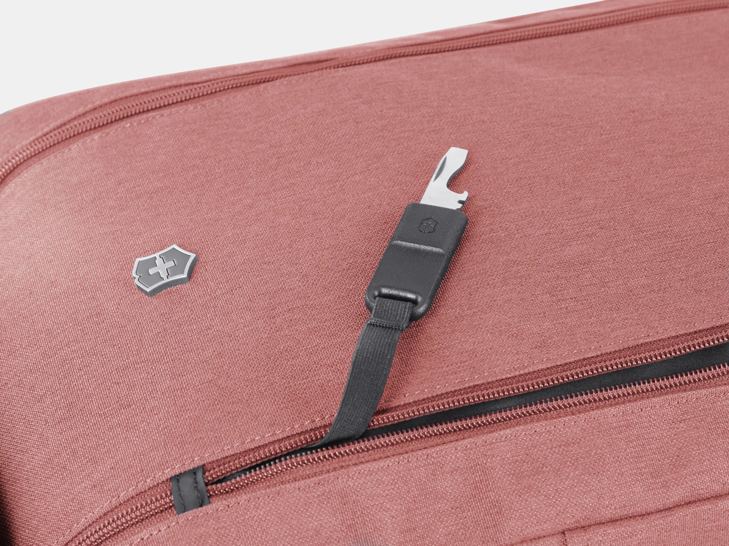 Rolltop laptop backpack victorinox 2025