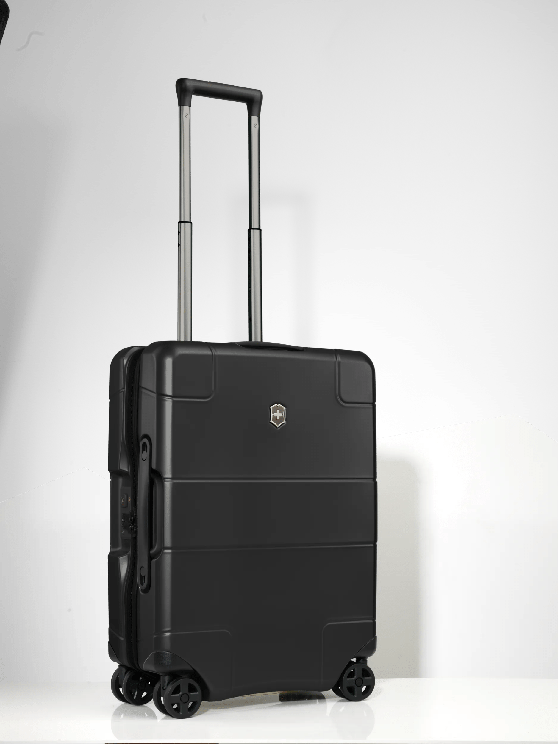 Lexicon Hardside Global Carry-On - null