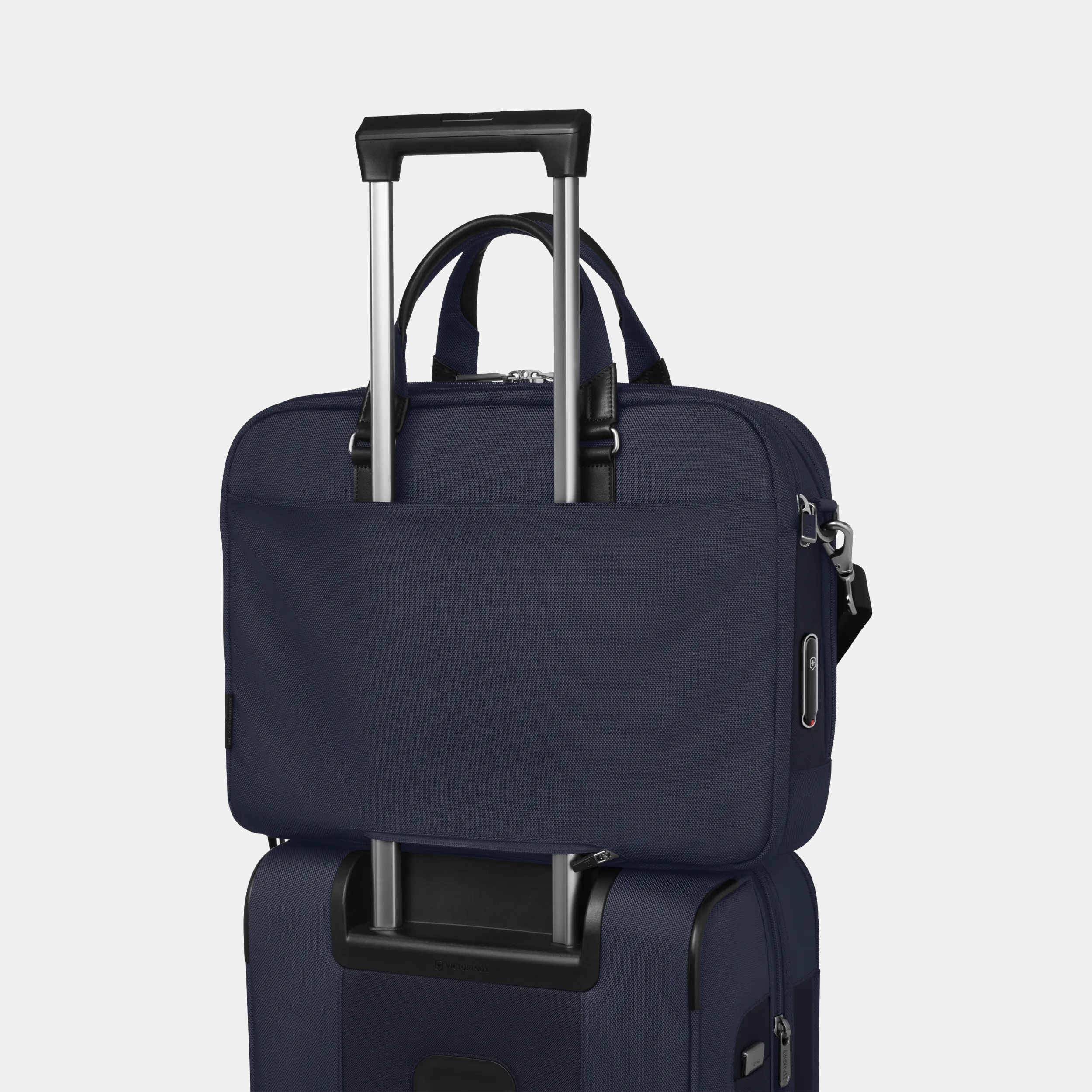 Werks Traveler 7.0 Deluxe Briefcase - 653649
