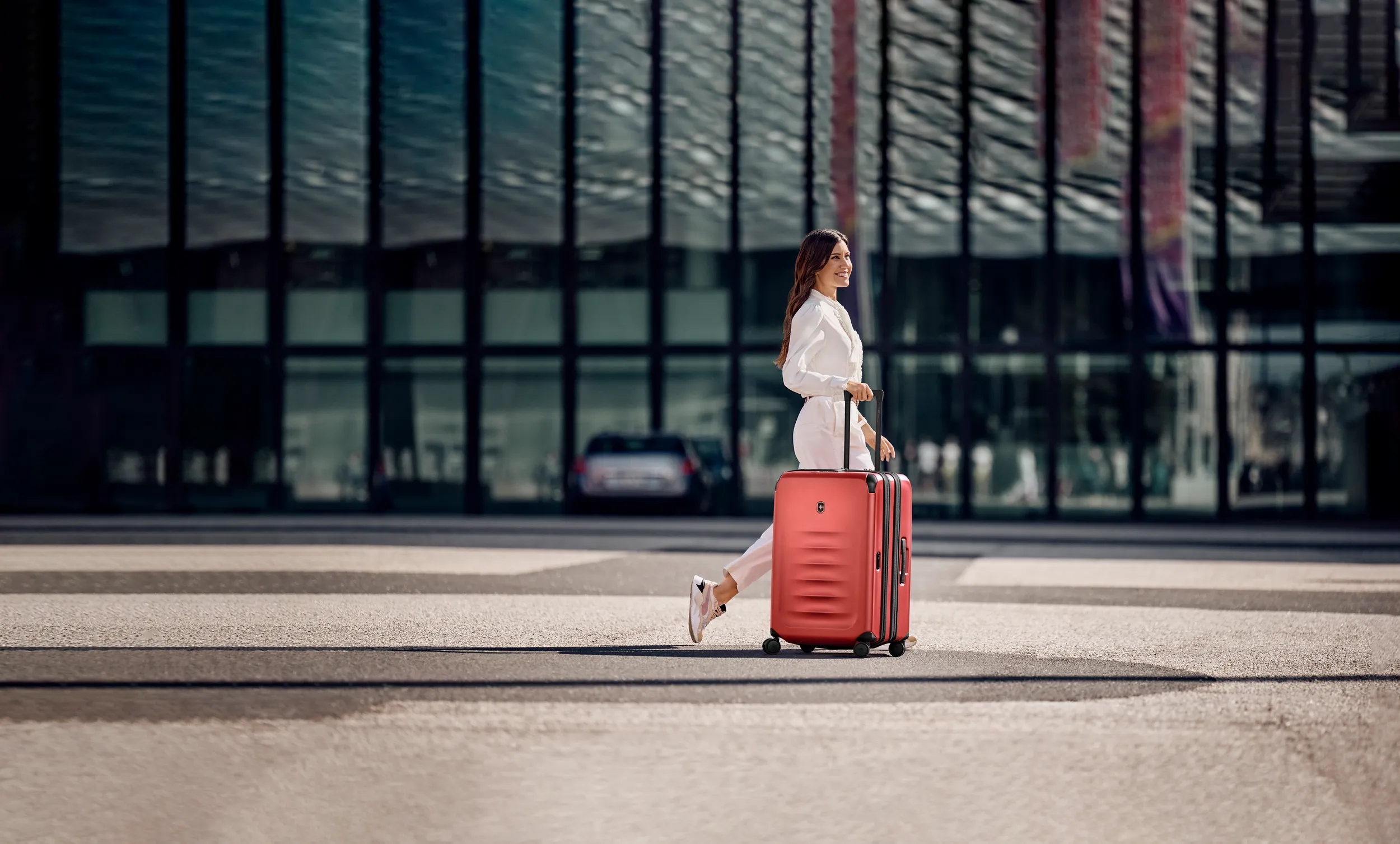 Medium Suitcases